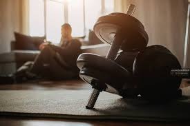 许利民谈周琦受伤：还是眼睛问题